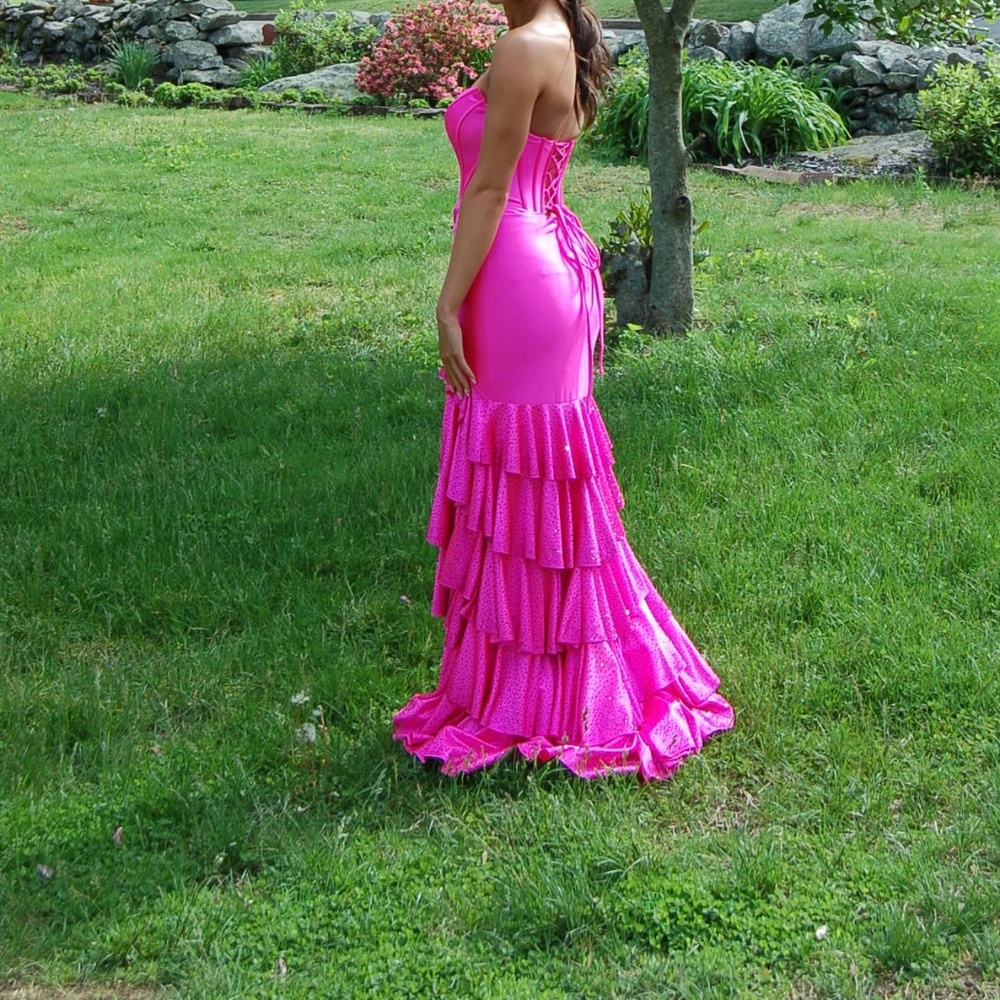 Sherri Hill 57031 Bright Fuchsia Pink Prom Dress Size 2 Corset Ruffle Gown